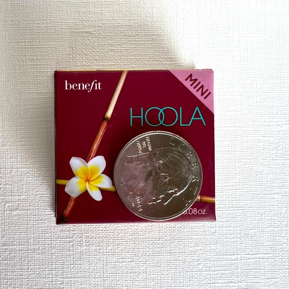 Benefit Cosmetics Hoola Matte Powder Bronzer - Picture 3 of 4